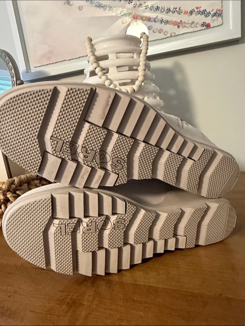 Sorel Light Beige Suede Wedge Ankle Booties Size 8.5